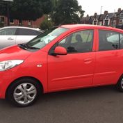 red Hyundai i10 Active 1.3 